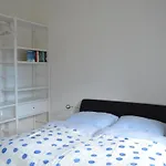 度假居 Sonneninsel In By Interhome
