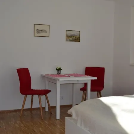 Sonneninsel In Velden Am Woerthersee By Interhome Velden am Woerthersee