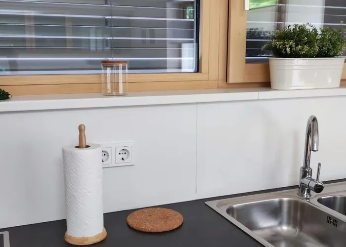 Holiday home Sonneninsel In Velden Am Woerthersee By Interhome Velden am Woerthersee