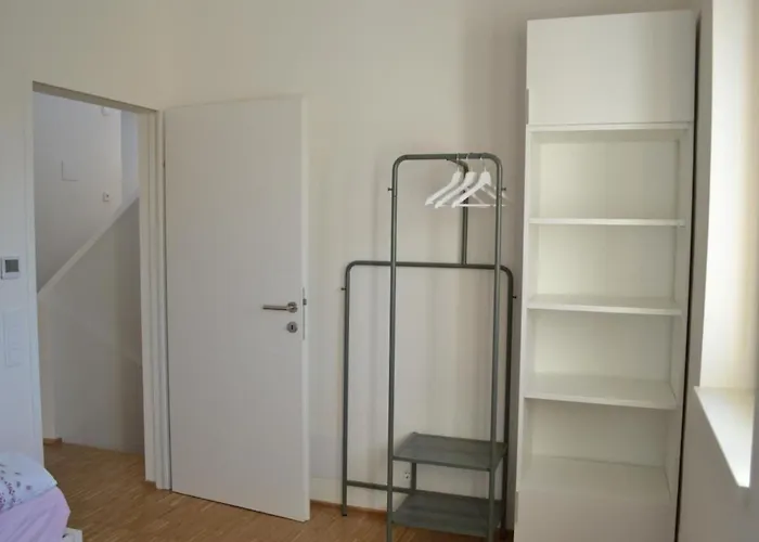 בית נופש Sonneninsel In Velden Am Woerthersee By Interhome וולדן אם וורתרסי