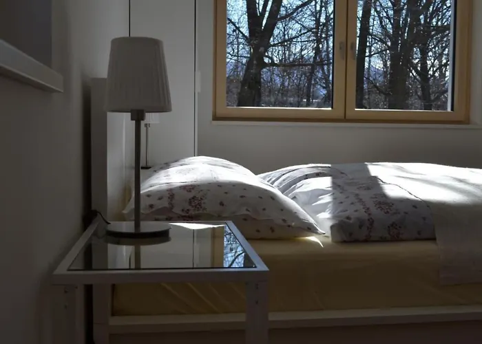 Holiday home Sonneninsel In Velden Am Woerthersee By Interhome *