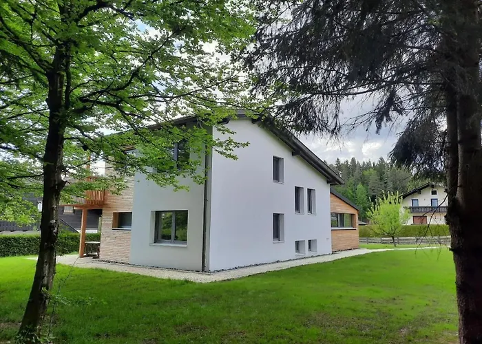 בית נופש Sonneninsel In Velden Am Woerthersee By Interhome וולדן אם וורתרסי