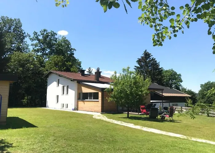 Sonneninsel In Velden Am Woerthersee By Interhome * וולדן אם וורתרסי